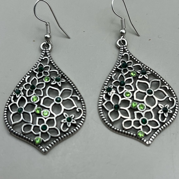 Jewelry - Fun Silver Floral Earrings with Green Accents